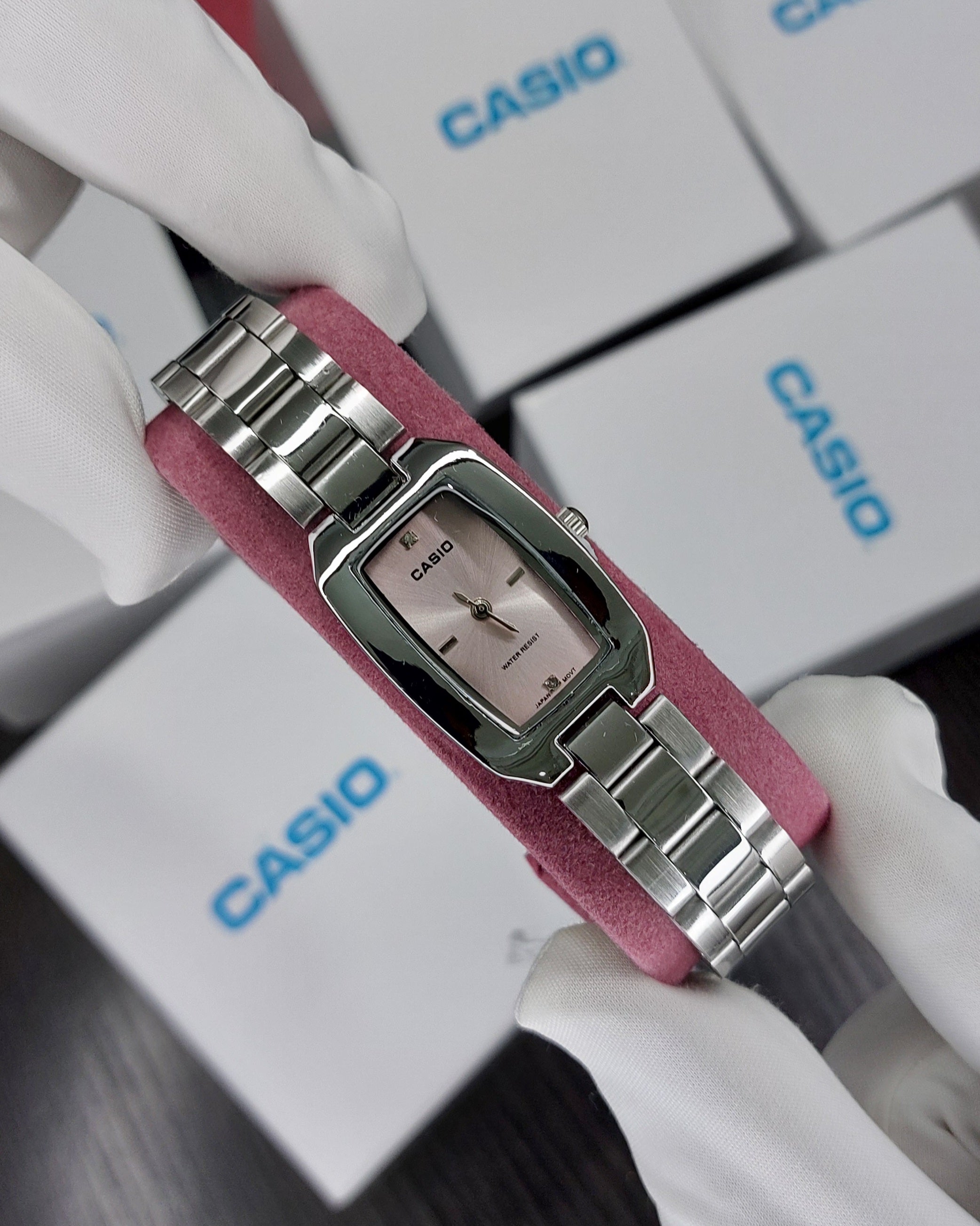 Montre "CASIO" Quartz "Silver"